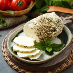 Откройте для себя прелести сыра Халуми: идеальный натуральный выбор для жарки